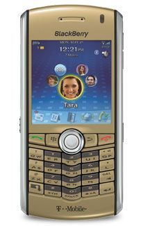 blackberry-8100-pearl-pale-gold.jpg