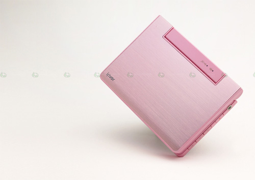 iriver_pink_3.jpg