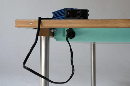 the_suntable_solartable_2