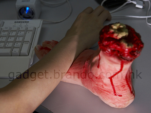 brokenhandfoot_wristrest_4